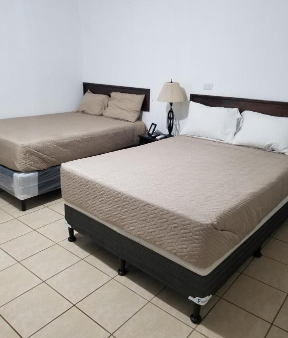Retalhuleu Bed & Breakfast | Judys Home - Bed and breakfast