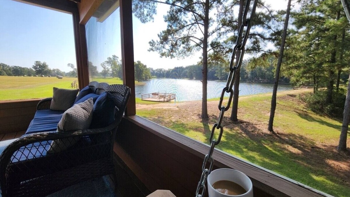 Dothan Cottage | Juju's Pond House on Smith Pond