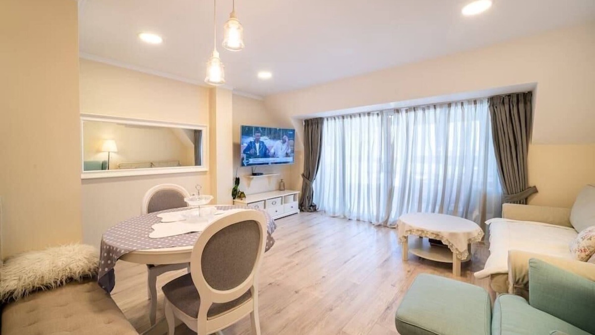Odesos Apartment | Julia Central Apartment
