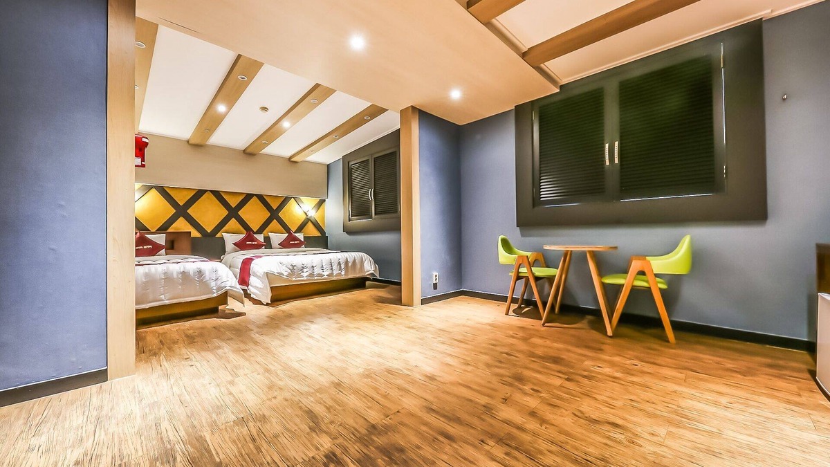 Hongseong-gun Hotel | Julia Hongsung