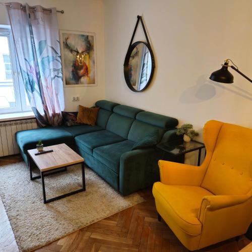 Powisle Apartment | Juliana Smulikowskiego 2