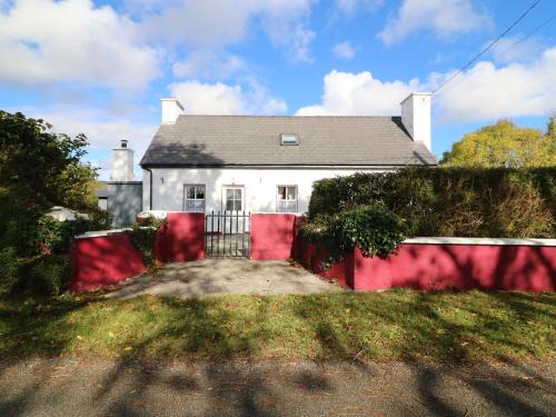Castleisland House | Julie's Cottage