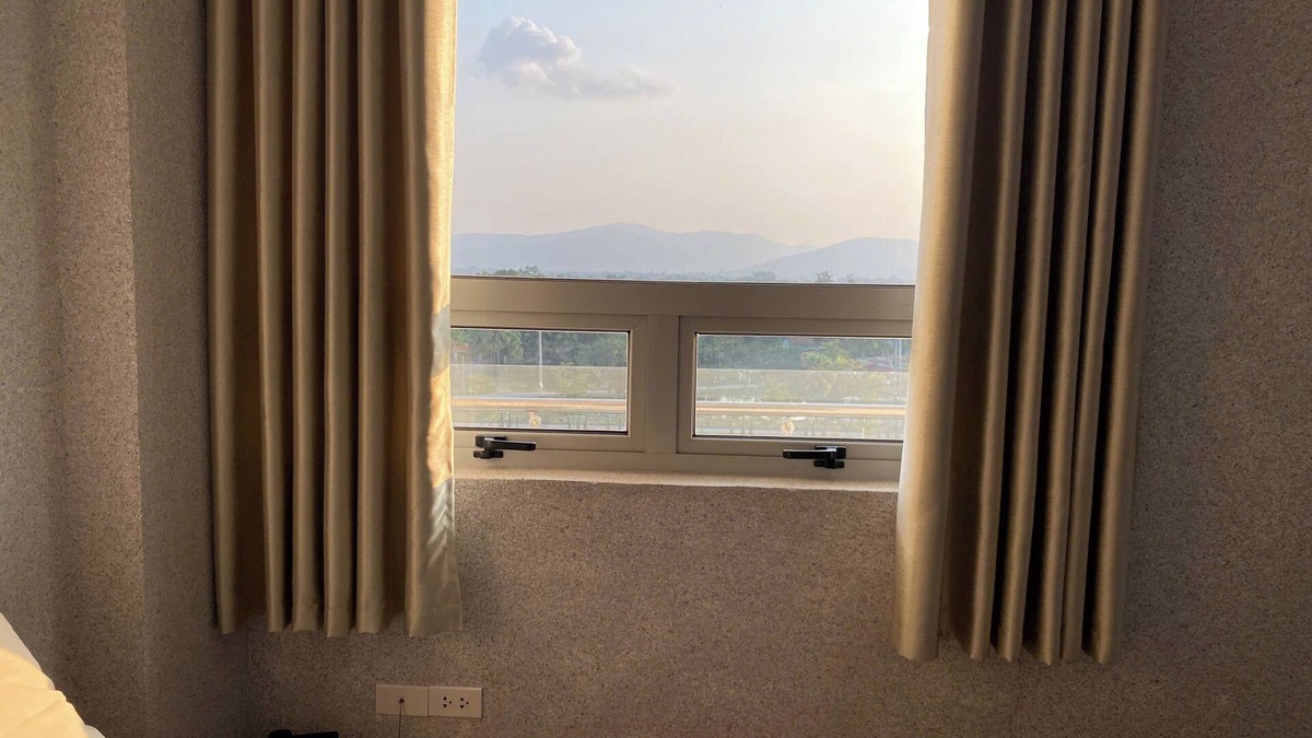 Tinh Gia Hotel | Juna Hotel