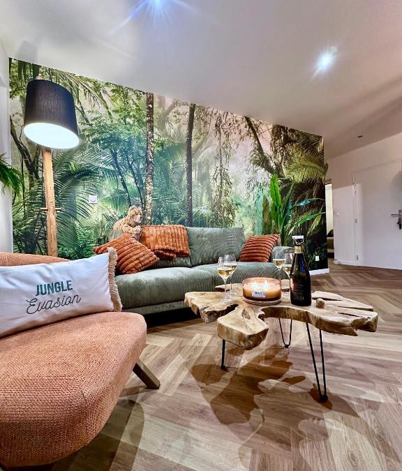 Epernay Apartment | Jungle Évasion, Épernay - Jacuzzi & Sauna