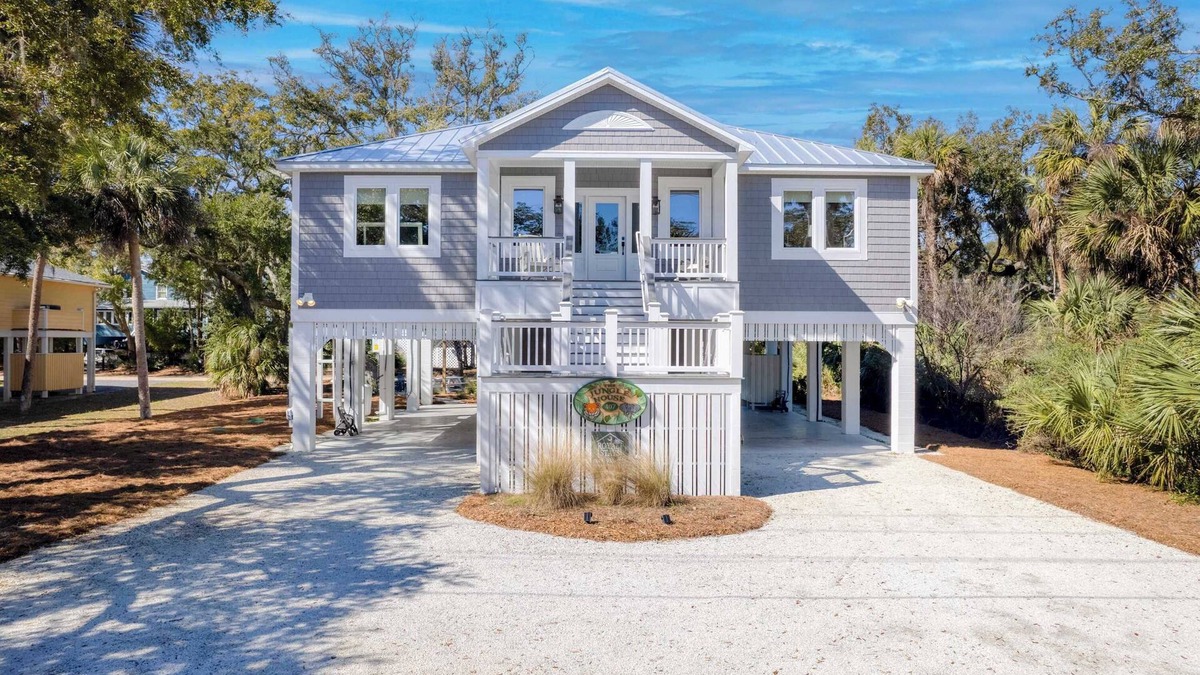 Edisto Island House | Jungle House/Pet Friendly/Luxury New Edisto Home