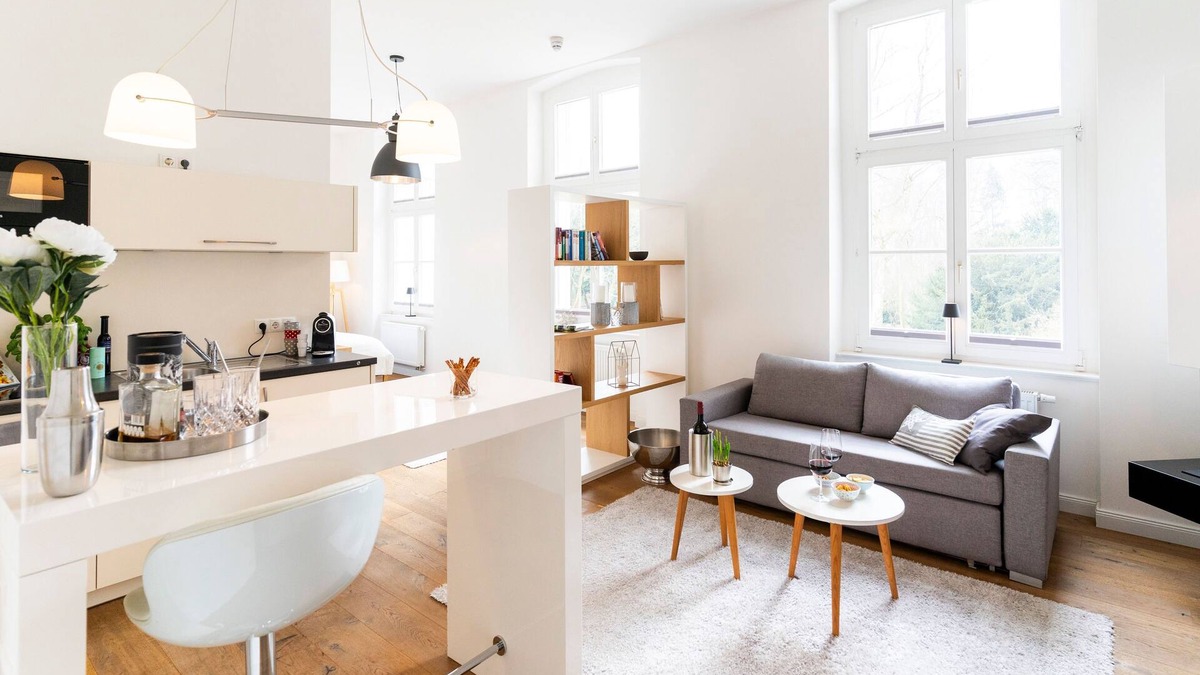 Hohendorf Apartment | Junior Schloss Suite WE 12 - Schloss Hohendorf