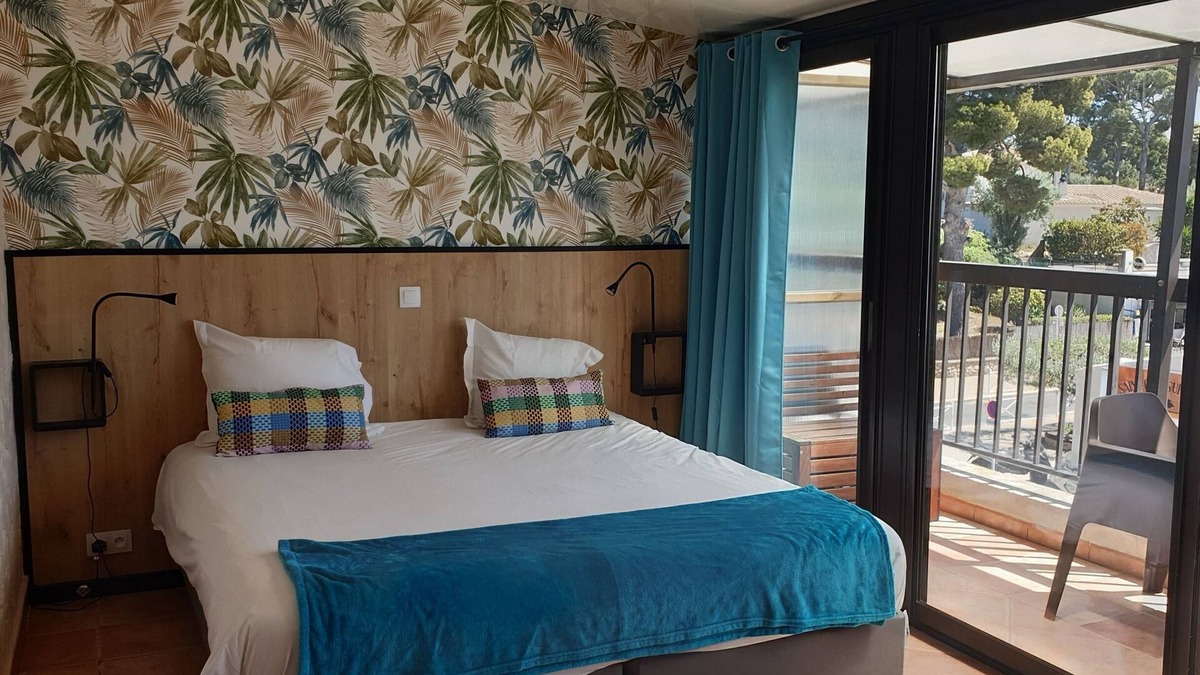 Les Lecques Hotel | Junior Suite-Comfort-Ensuite with Bath-Balcony