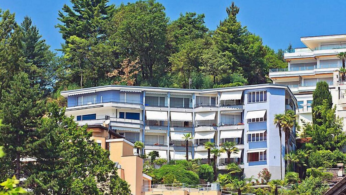 Ascona Apartment | Junior Suite Modern by Interhome