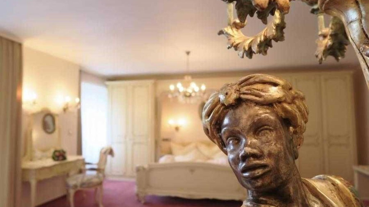 Badenweiler House | Junior suite with WC and whirlpool/shower - Top CCL Hotel Ritter Badenweiler