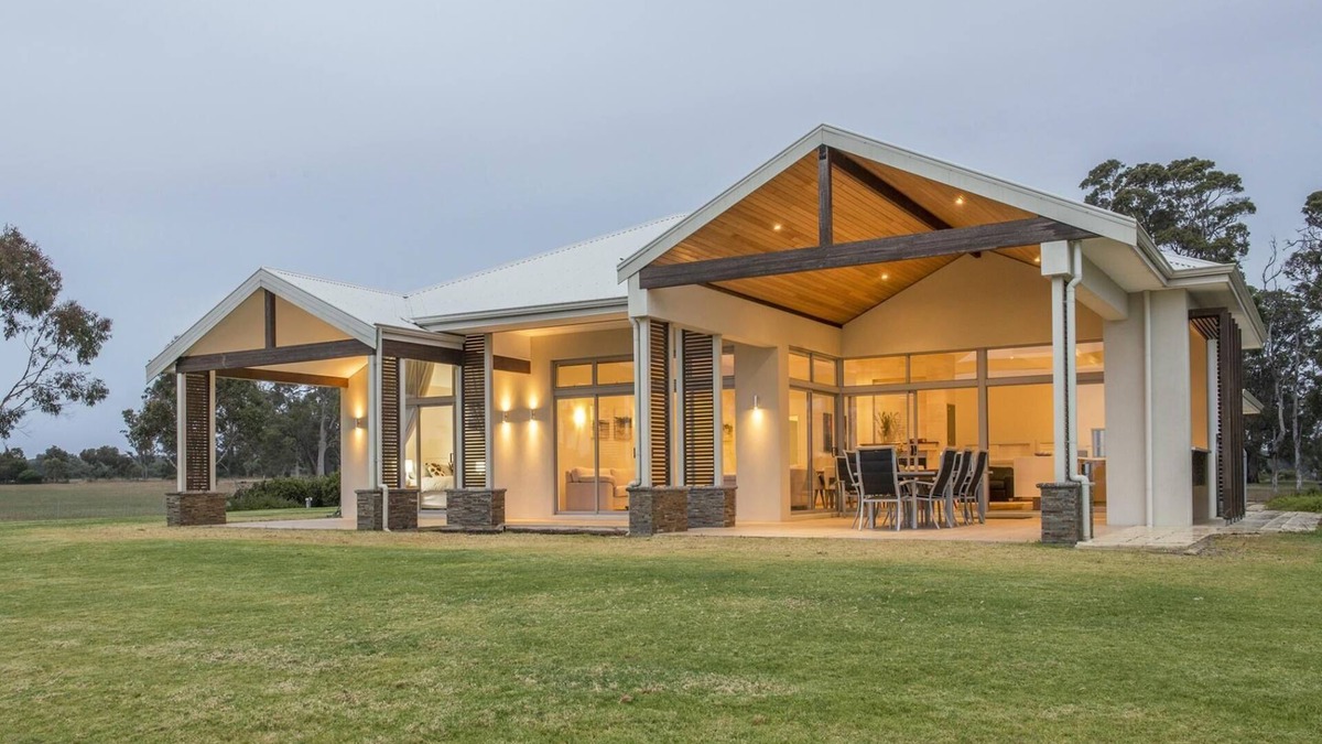 Wilyabrup House | Juniper Metricup House - luxury rural retreat