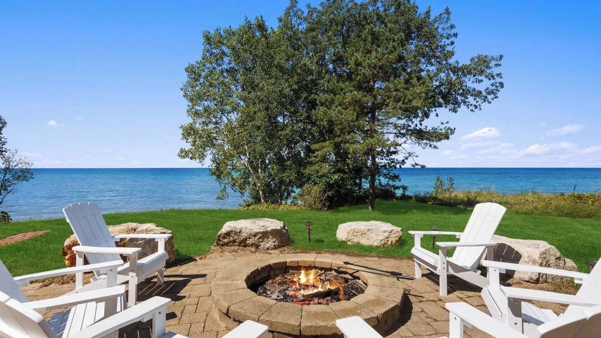 Stevensville House | Juniper Presents: Beautiful Coastal Home on Lake MI w/Hot Tub & Lakeside Deck