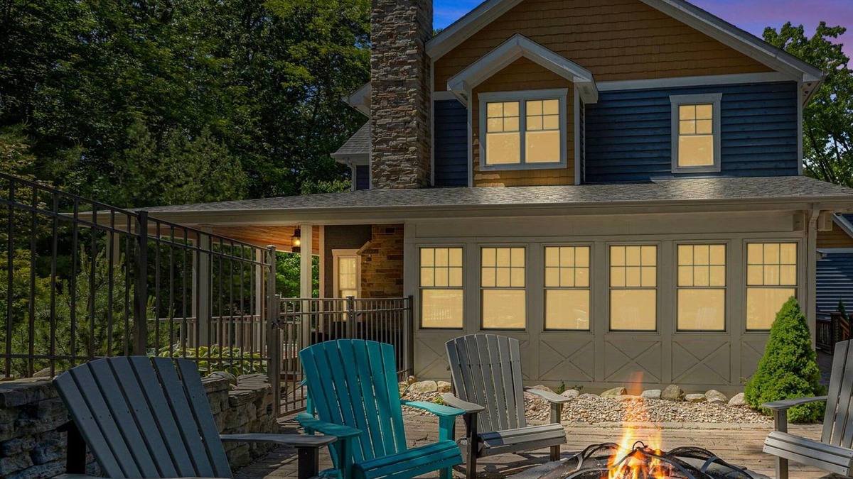 New Buffalo House | Juniper Presents: Gorgeous Award-winning home w/Pool, HotTub, Priv Screening Rm