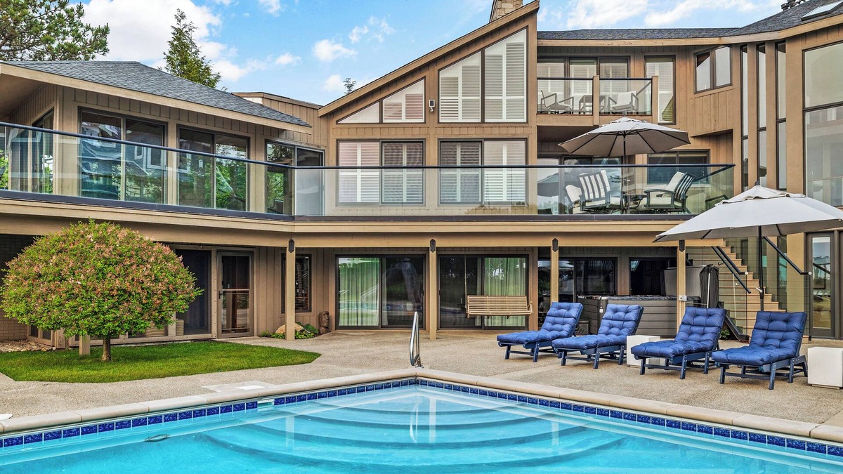 Grand Beach House | Juniper Presents: Luxurious Lakefront Vacay Home-Hot tub, Pool, Decks, Views