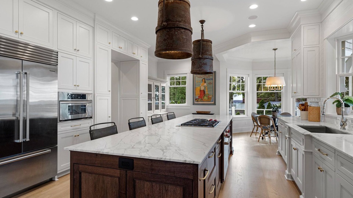 Mill Creek House | Juniper Presents: Posh Lkfront Hm w/ 100’ ft of Priv Bch, Pool, Thtr, 2EV Chrgrs