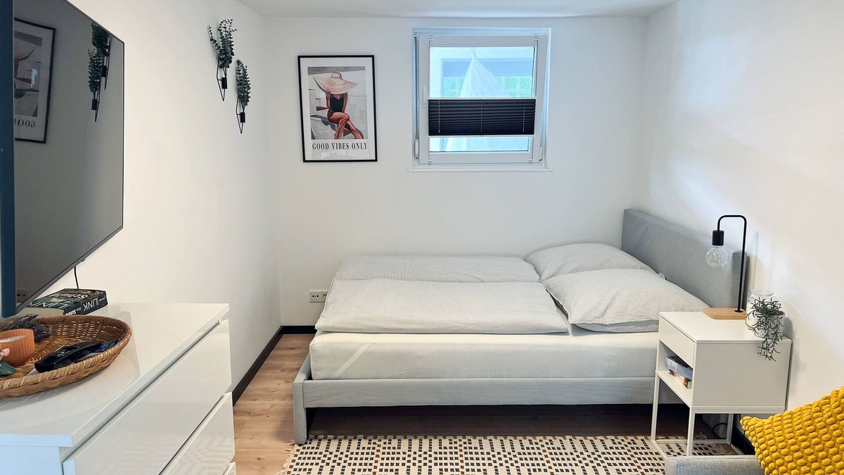 Biewer Apartment | JUPAS° Trier | Studio21 - Terrace & Netflix chic