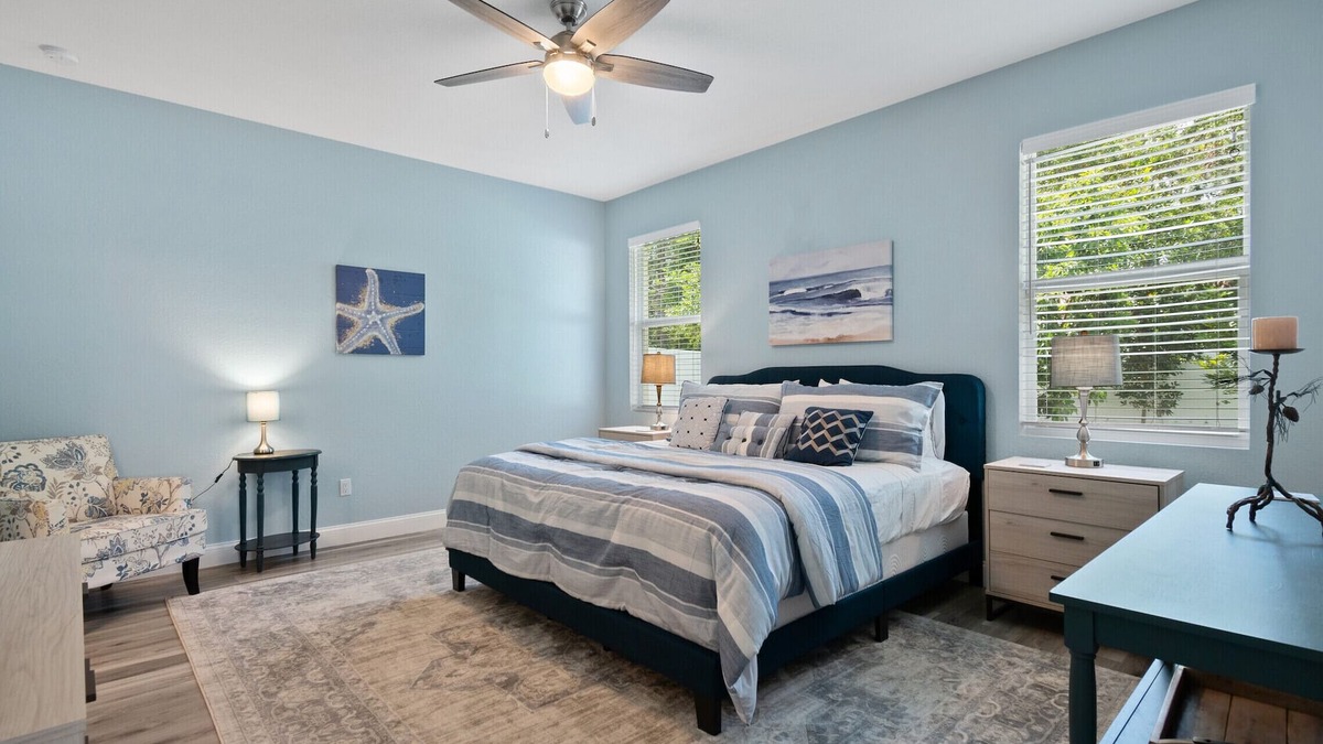 Jupiter House | “Jupiter Breeze” Beach Retreat! 4/2 newer home in center of beautiful Jupiter FL