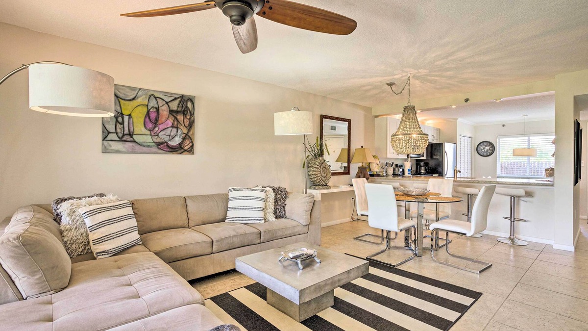 Sea Palms Condo | Jupiter Condo w/Pool Access, Walk to Beach!