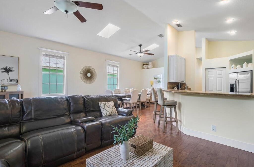 Jupiter Villa | Jupiter's Beacon Villa