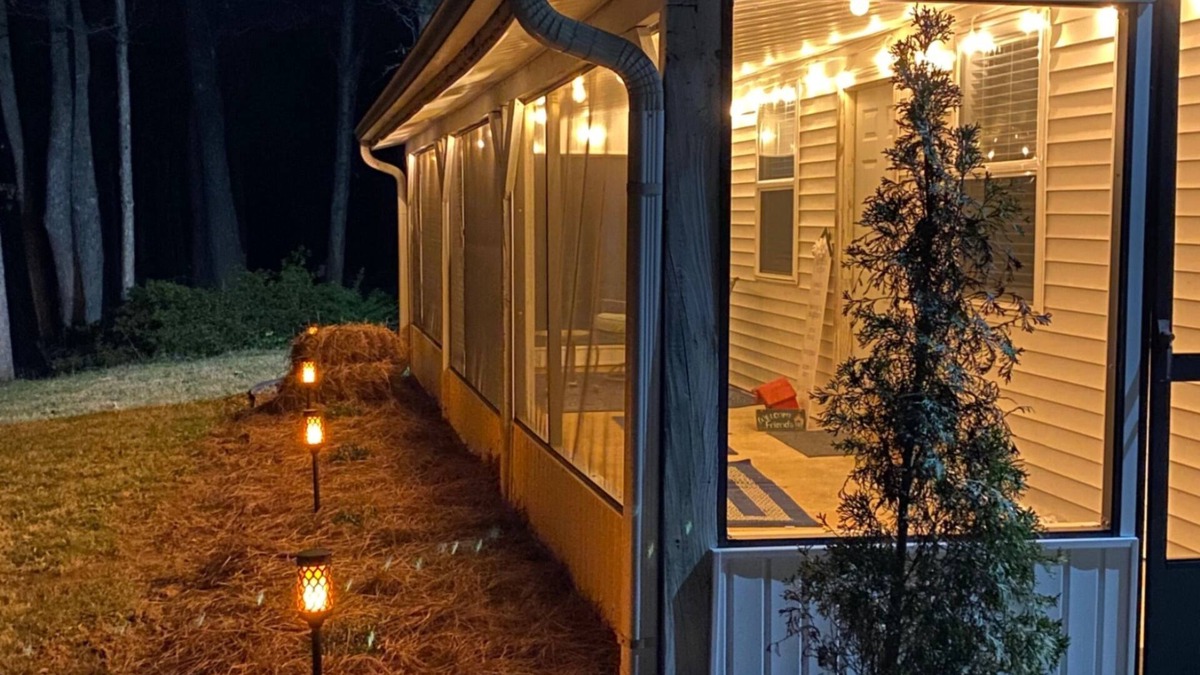 Easley House | Just 16 miles from Clemson & 12 miles from downtown Greenville.