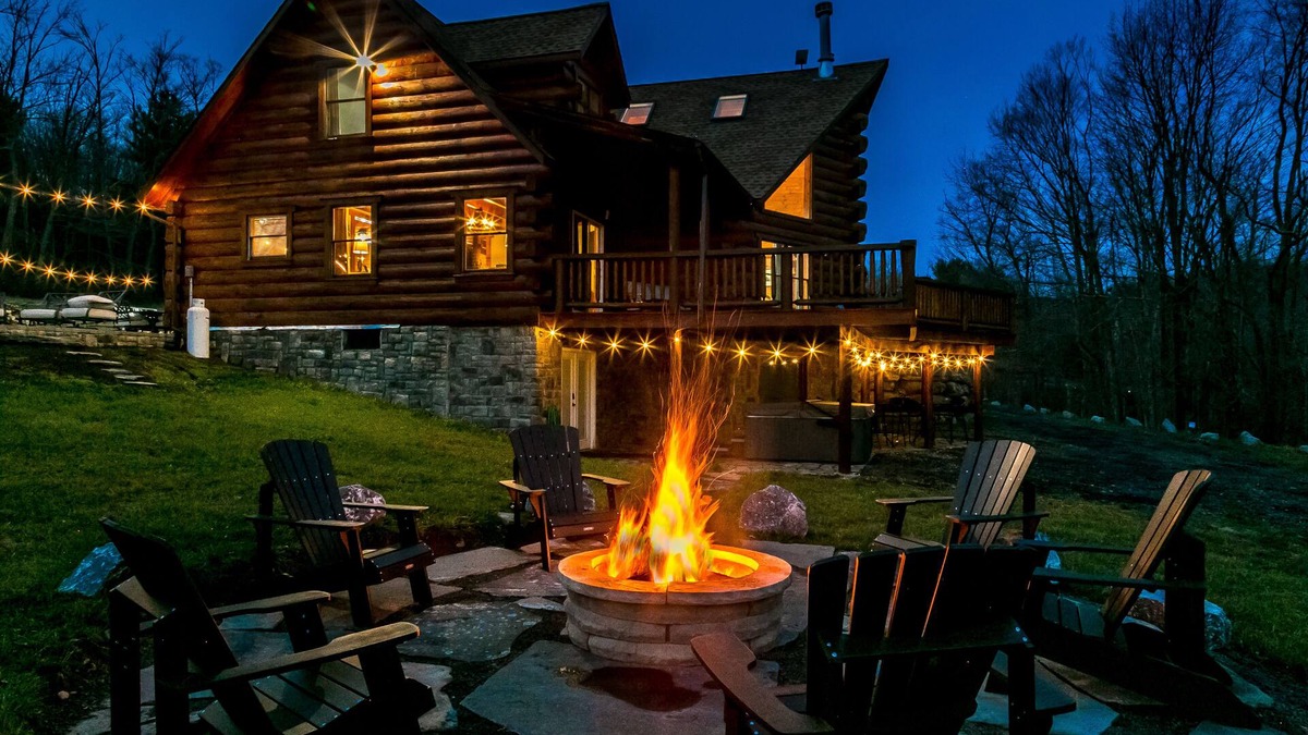 Windham Cabin | Just 6 minutes from Windham Mountain