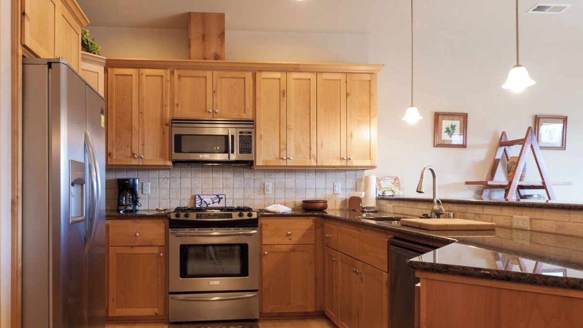 Mt. Hood - Columbia River Gorge House | Just Across Bridge to White Salmon - Quiet Spot with River and Gorge Views, A/C
