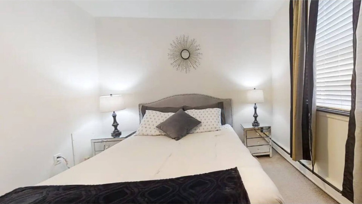 South London Apartment | Just in Time for Your Stay!