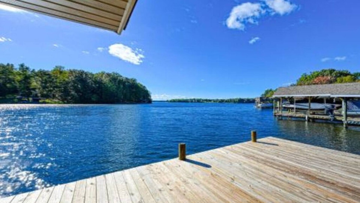 Bumpass House | Just Lake 'N' It - Waterfront Retreat at Lake Anna