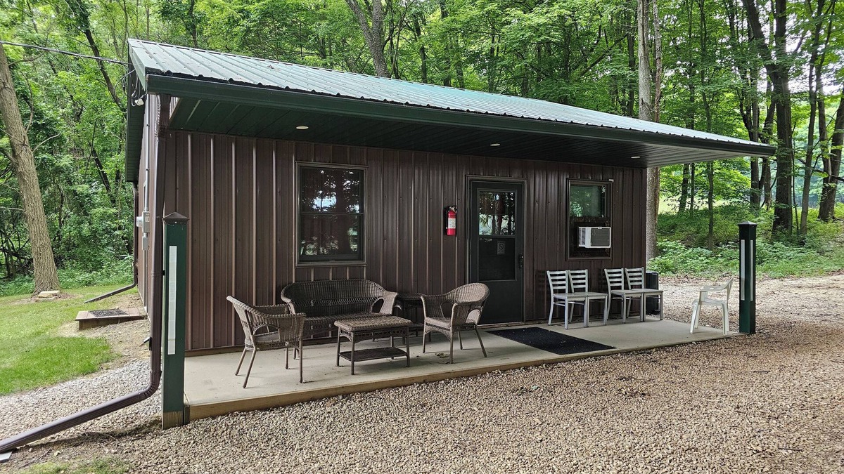 Loudonville Cabin | Just Nature.no phone, no TV, no Internet.no problem. - Dogs Welcome.
