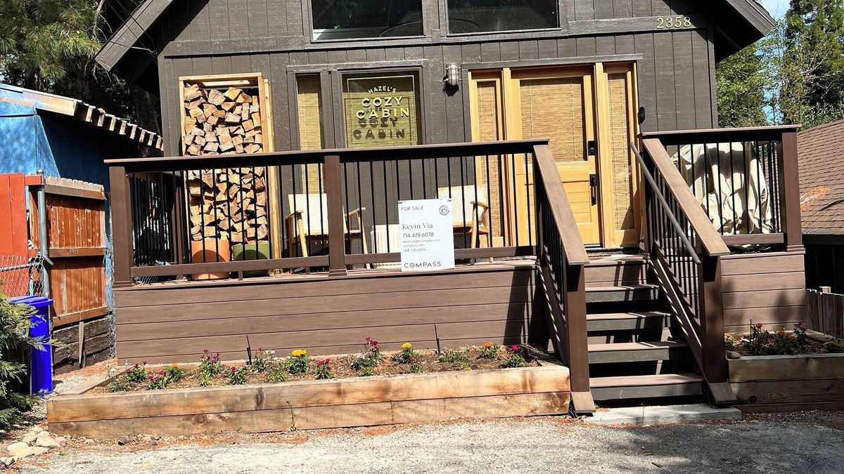 Arrowbear Lake Cabin | Just remodeled the cabin everything is brand new in HOMES AND GARDENS MAGAZINE