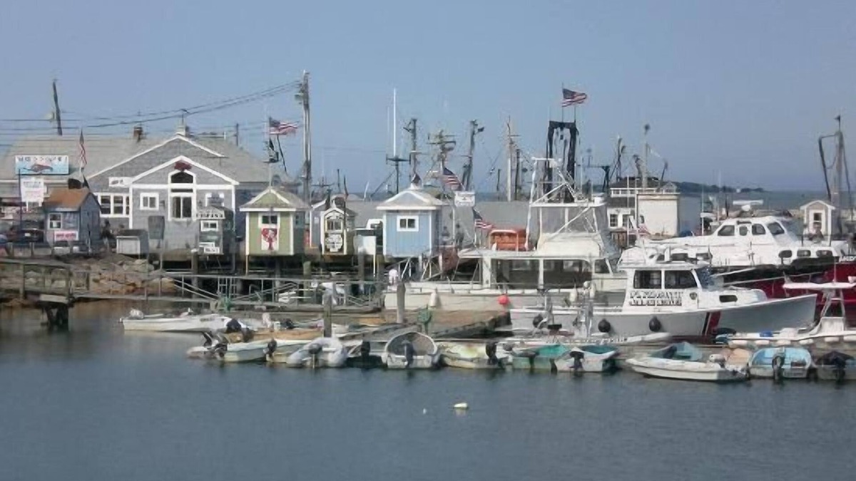 Plymouth Cultural District Apartment | Just Renovated-Spacious 2 Bedroom-Downtown Plymouth-Cozy Get Away