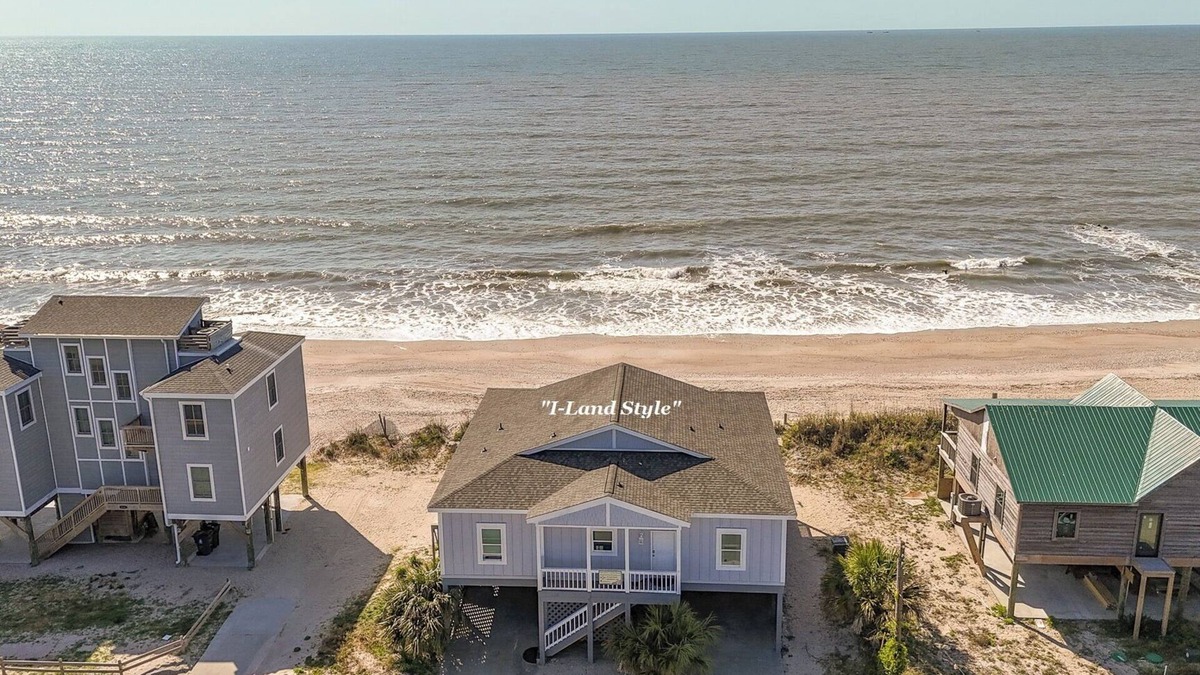Edisto Island House | Just Renovated! Welcome to I-Land Style 4BR, 2BTH OCEANFRONT on Edisto Beach