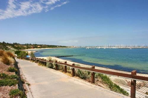 Hampton Apartment | Just Steps Away From Hampton Beach