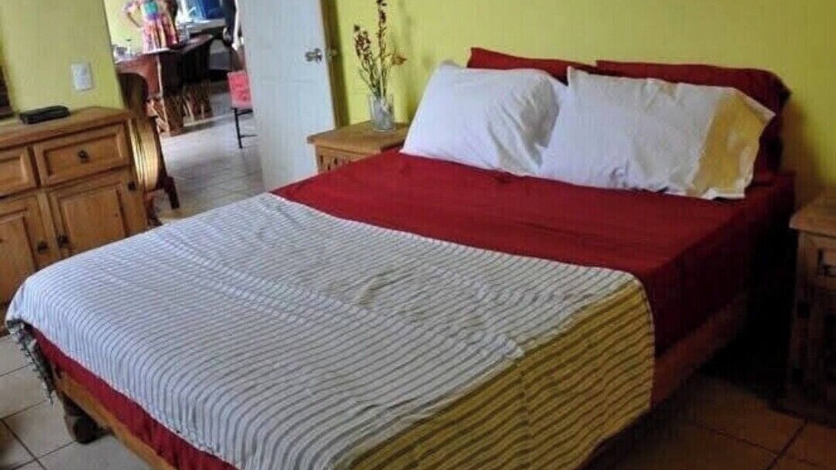 Chacala House | Just STEPS to the beach, 2-bedroom pet friendly bungalow in Chacala