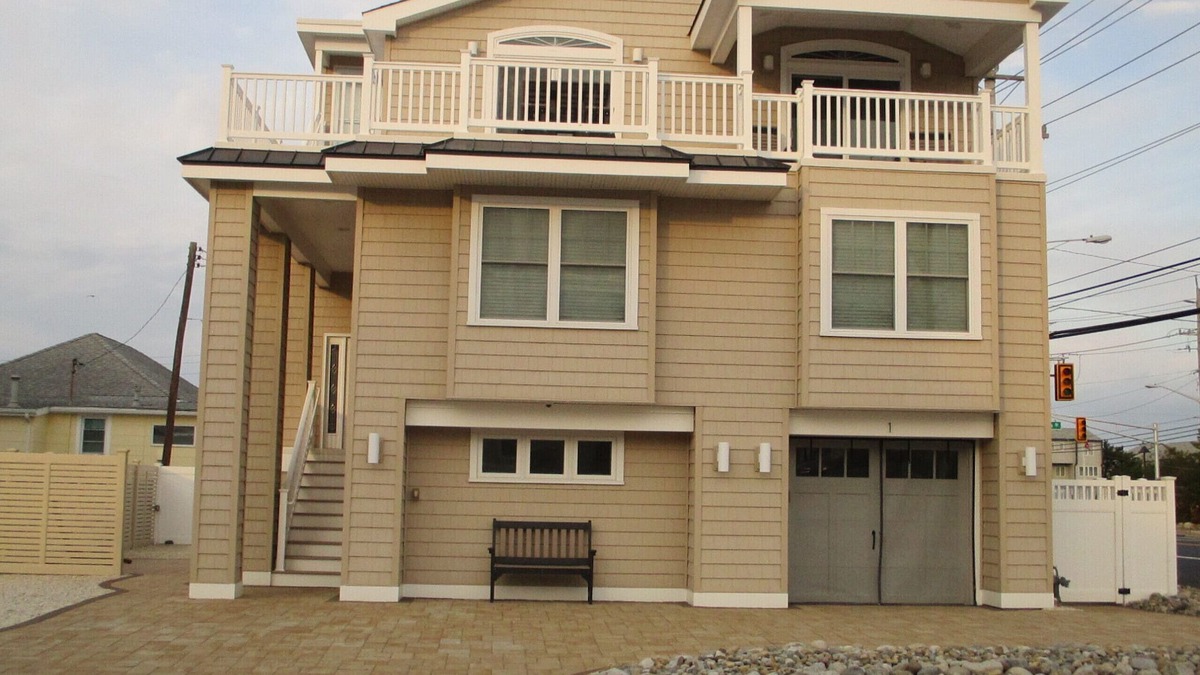 Beach Haven Crest House | Just steps to the beach!
