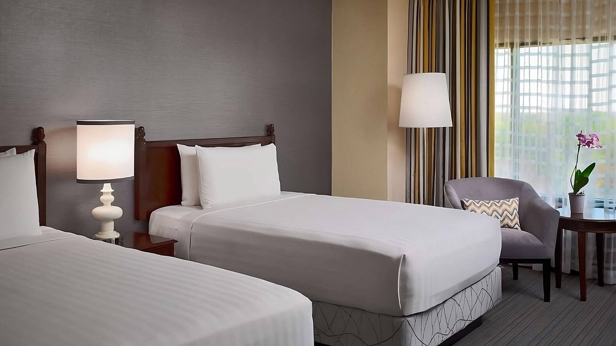 Gwinnett Place Hotel | Just What You Were Looking For! 2 Awesome units near Gwinnett Place Mall!