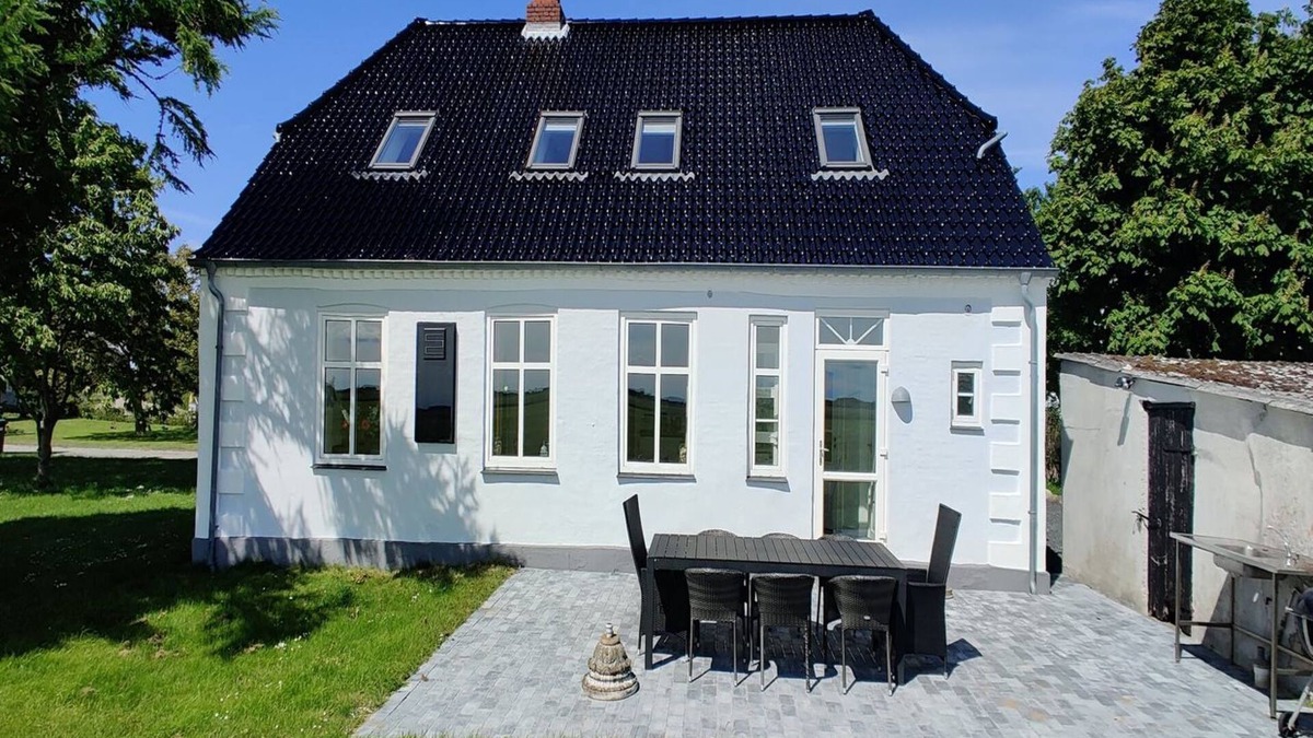 Ballum House | "Juuso" - 20km from the sea by Interhome