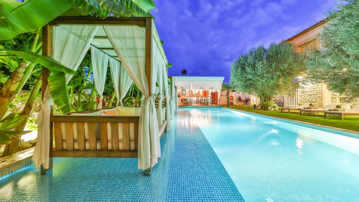 Hacımemis Hotel | Köşe Konak