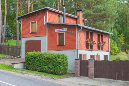 Polva County House | Külalismaja Malaika