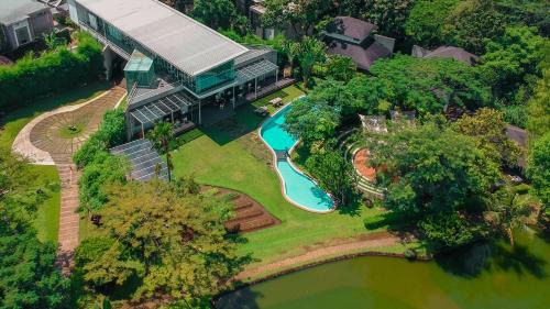 Pandaan Resort | K Gallery Hotel