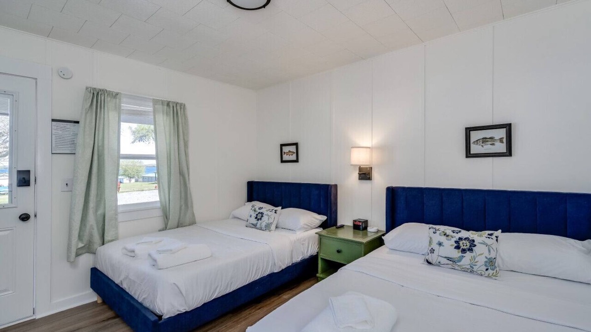 Clayton Apartment | K's Motel with Stunning St. Lawrence River Views - Room 4
