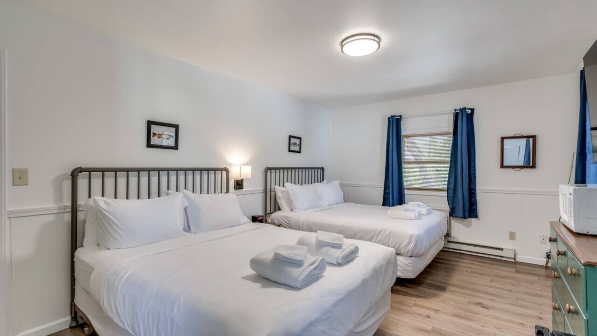 Clayton Apartment | K's Motel with Stunning St. Lawrence River Views - Room 7