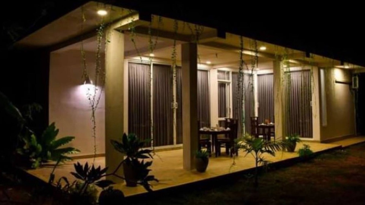Ahungalla Villa | K villanVacation home with 2 private roomsnFamily friendlynNear The beach