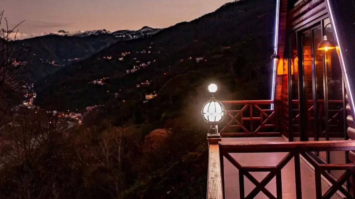 Ardesen House | Kaçkar dağ, dere ve deniz manzarası bir arada!