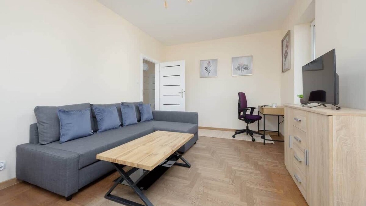 Ursynow Apartment | Kabacki Dukt 18 | Excellently furnished Apartment