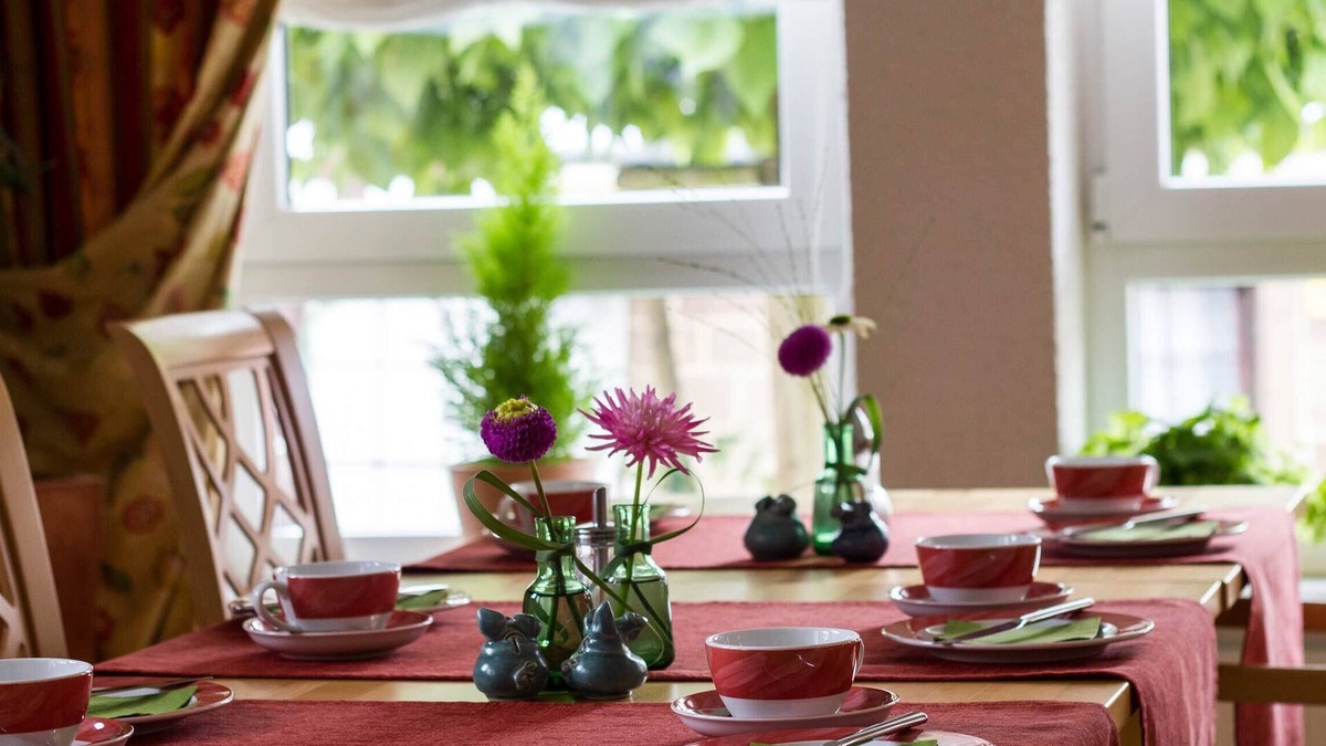 Gundelbach House | Kachelofa