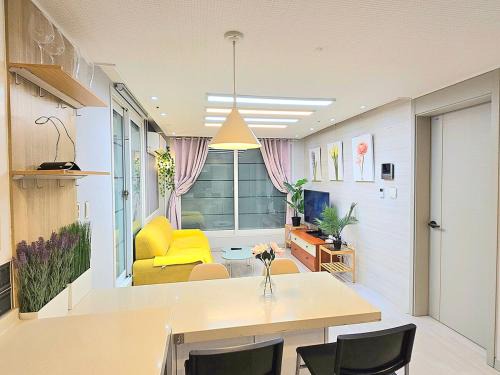 Seolcheon-myeon Apartment | Kachisan Station 12-minute walk 2 rooms 4 people new villa