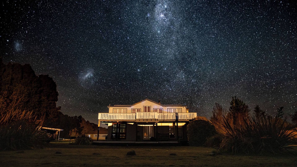 Rangataua Cabin | Kaha Lodge | Family Style Escape Near Mt. Ruapehu | Sleeps up to 20