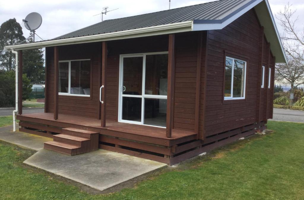 Kairaki Beach Villa | Kairaki Beach Motor Camp