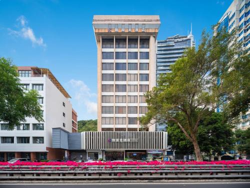 East Huanshi Road Hotel | Kaiserdom Hotel-Ouzhuang Metro