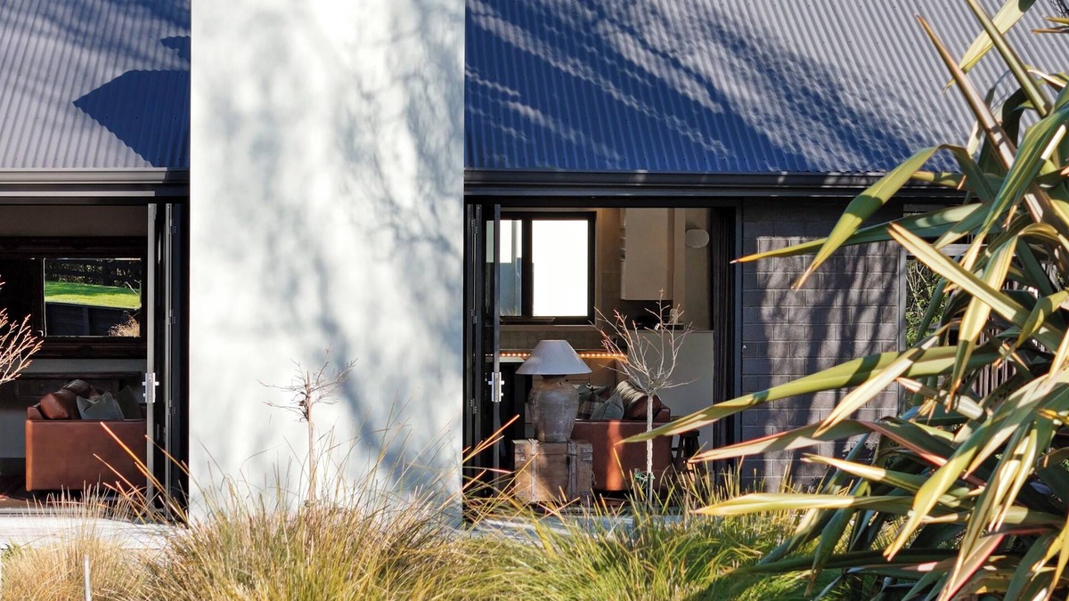 Aokautere Bed & Breakfast | Kaitahi Chef's Table & Lodge
